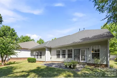 13210 Arbor Day Court, Charlotte, NC 28269 - Photo 36