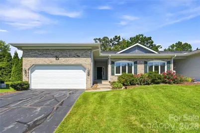 14 Country Meadows Lane, Hendersonville, NC 28792 - Photo 1