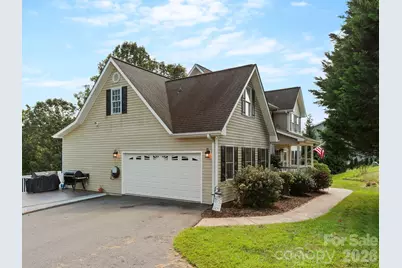 66 Azalea Drive, Weaverville, NC 28787 - Photo 2