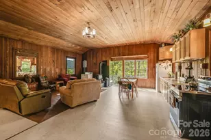1712 Little Crk Rd, Hot Springs, NC 28743 - Photo 12
