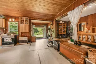1712 Little Crk Rd, Hot Springs, NC 28743 - Photo 18