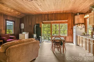 1712 Little Crk Rd, Hot Springs, NC 28743 - Photo 14
