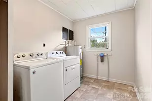 2406 Nix Creek Rd, Marion, NC 28752 - Photo 14