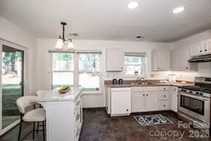 7605 Wynstone Ridge Cir, Huntersville, NC 28078 - Photo 8