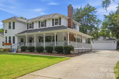 7812 Ridgeloch Place, Charlotte, NC 28226 - Photo 2