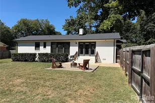 5401 Seacroft Rd, Charlotte, NC 28210 - Photo 2
