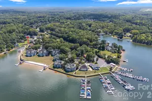 946 Lake Club Dr, Rock Hill, SC 29732 - Photo 48
