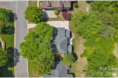 2401 Flagstick Drive, Matthews, NC 28104 - Photo 40