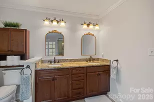 2401 Flagstick Dr, Matthews, NC 28104 - Photo 20
