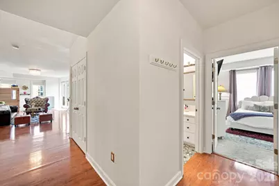 718 W Trade Street #808, Charlotte, NC 28202 - Photo 28