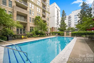 718 W Trade Street #808, Charlotte, NC 28202 - Photo 34