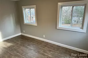 3942 Tillman Rd, Charlotte, NC 28208 - Photo 4