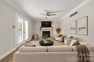 105 Peach Orchard Dr, Greensboro, NC 27455 - Photo 12