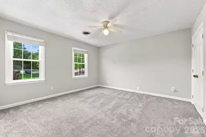 105 Peach Orchard Drive, Greensboro, NC 27455 - Photo 24