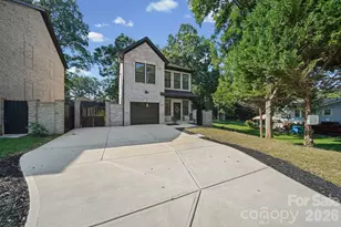 1445 Kingsley Dr, Albemarle, NC 28001 - Photo 2