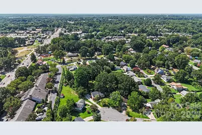 5324 Cheval Place, Charlotte, NC 28205 - Photo 18