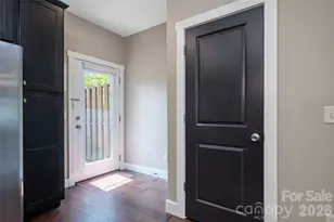 43 Burk St, Asheville, NC 28806 - Photo 14