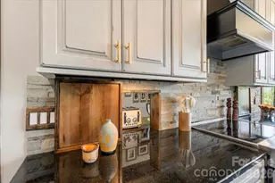 2775 Campbells Trce, Nebo, NC 28761 - Photo 14