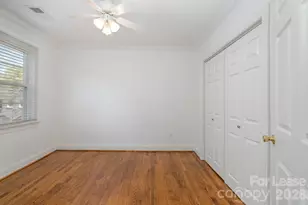 564 Wakefield Dr, Charlotte, NC 28209 - Photo 12