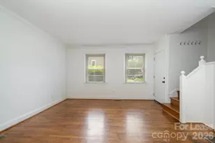 564 Wakefield Dr, Charlotte, NC 28209 - Photo 4