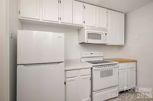 564 Wakefield Dr, Charlotte, NC 28209 - Photo 8