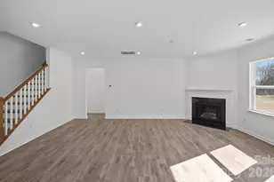 12021 Bradshaw Ct, Charlotte, NC 28278 - Photo 6