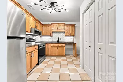 19 Krista Circle #E, Candler, NC 28715 - Photo 12