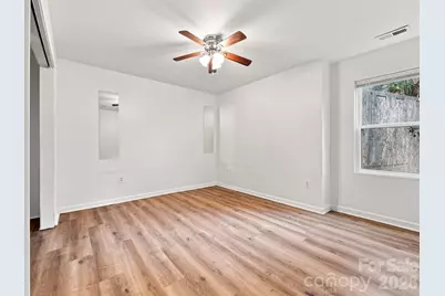 19 Krista Circle #E, Candler, NC 28715 - Photo 18
