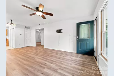 19 Krista Circle #E, Candler, NC 28715 - Photo 8