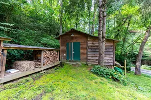 3387 Union Hill Rd, Whittier, NC 28789 - Photo 4