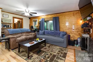3387 Union Hill Rd, Whittier, NC 28789 - Photo 12