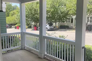 347 Spring St, Davidson, NC 28036 - Photo 2