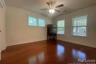347 Spring St, Davidson, NC 28036 - Photo 4