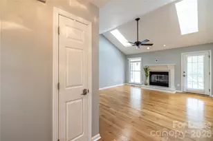 102 Seminole Ct, West End, NC 27376 - Photo 24