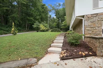 104 Disosway Street, Black Mountain, NC 28711 - Photo 36