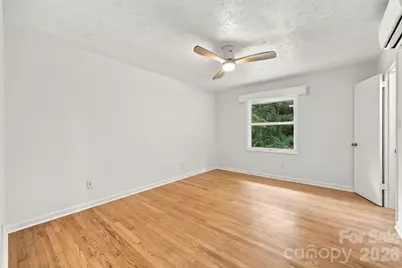 104 Disosway Street, Black Mountain, NC 28711 - Photo 14