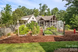 1 Orchid Ln, Asheville, NC 28803 - Photo 2