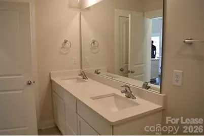 1009 Justice Avenue, Charlotte, NC 28206 - Photo 4