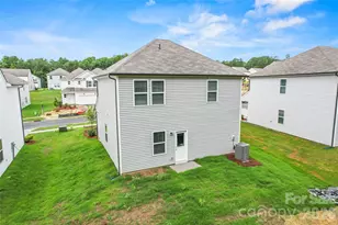 14125 Braidenwood Ln, Charlotte, NC 28278 - Photo 30