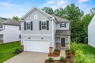 14125 Braidenwood Ln, Charlotte, NC 28278 - Photo 2