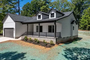 718 W 1st St, Newton, NC 28658 - Photo 32