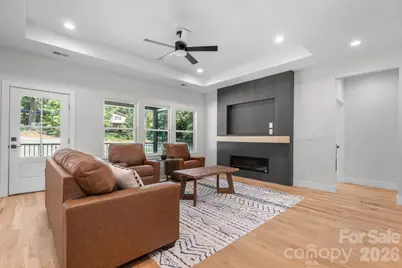 718 W 1st Street, Newton, NC 28658 - Photo 10