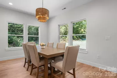 718 W 1st Street, Newton, NC 28658 - Photo 8