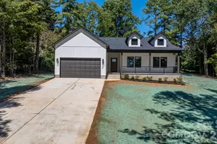 718 W 1st St, Newton, NC 28658 - Photo 30