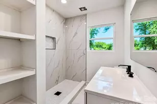 300 King St, Monroe, NC 28110 - Photo 14