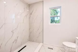 300 King St, Monroe, NC 28110 - Photo 12