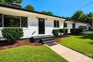 300 King St, Monroe, NC 28110 - Photo 2