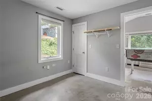 82 Mt Clare Ave, Asheville, NC 28801 - Photo 22
