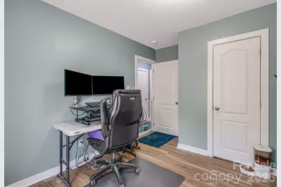582 John Henry Road, Burnsville, NC 28714 - Photo 24