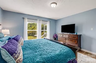 582 John Henry Rd, Burnsville, NC 28714 - Photo 18